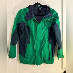 The North Face Kids Green and Black Raincoat. EUC